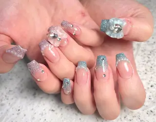 ネイル Queens マオのネイルデザイン