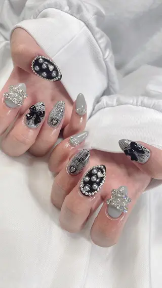 ネイル うにゃねいる🌷 Mayaのネイルデザイン
