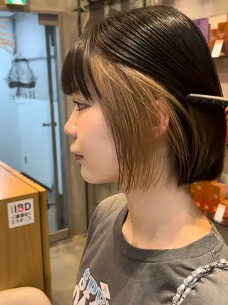 ショート カラー 縮毛矯正・似合わせ タナカ レイヤのヘアスタイル