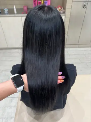 ロング 🌷透明感カラー🌷 内田零菜のヘアスタイル