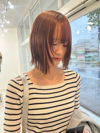 ミディアム 長山 茉白のヘアスタイル