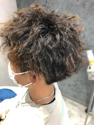 メンズ Noyヨシモト ヒロトのヘアスタイル