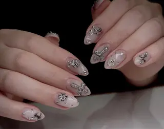 ネイル Ema エマのネイルデザイン