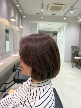 ショート カラー 山口 桃果のヘアスタイル