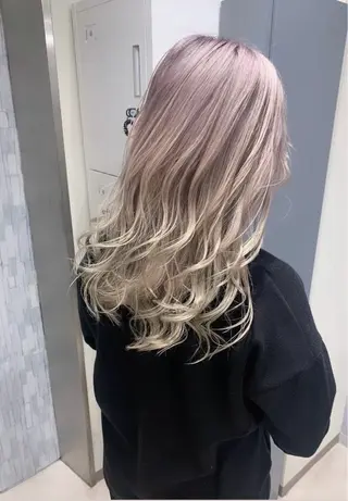 ロング 池袋/カラー特化🎨 ロング料金なし🩵のヘアスタイル