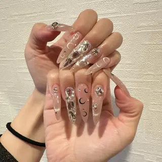 ネイル D-BEAUTY Nailsalonのネイルデザイン