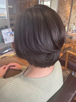 ショート カラー ナチュラル🌿垢抜け 福澤ゆきあのヘアスタイル