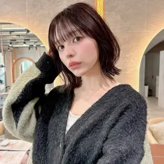 ミディアム 縮毛矯正・似合わせ タナカ レイヤのヘアスタイル