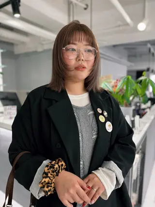 sena⌇ベージュ⌇ ブリーチなしWカラーのヘアスタイル