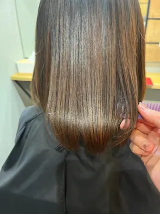 ミディアム カラー パーマ ヘアアレンジ メンズ キッズ ネイル マツエク・マツパ アイブロウ 久木原 ゆりのヘアスタイル