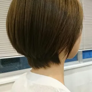 ショート カラー 大人ショートのスペシ ャリスト✨️井上雄輝のヘアスタイル