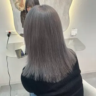セミロング カラー Rio🎀ブリーチ なし透明感♡顔周り♡のヘアスタイル