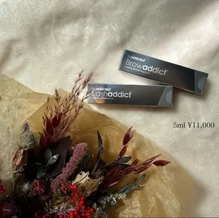 Froom kimieのマツエク・マツパデザイン