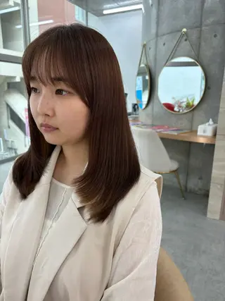 ロング 髪質改善|透明 感カラー🩵レイヤーのヘアスタイル