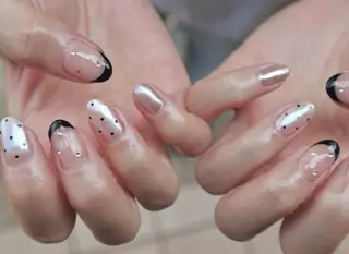 ネイル yachikonail所属・ネイリスト risaのネイルデザイン