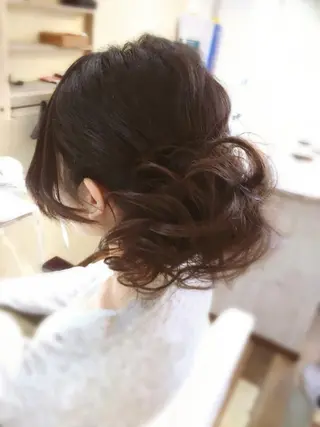 セミロング ヘアアレンジ 🌈20年目突入🎉 山口のヘアスタイル