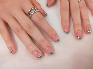 ネイル はばすみれ🎀ﾈｲﾙ 光ﾌｪｲｼｬﾙ ﾍｱのネイルデザイン