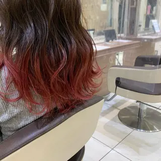 ロング カラー ヘアアレンジ 小白井 由美のヘアスタイル