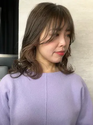 ミディアム カラー ヘアアレンジ 駅チカ【ali'i】 アリイ花崎友美☘のヘアスタイル