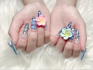 ネイル W·mai nail 関内のネイルデザイン