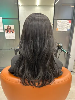 ロング ツヤカラー🧸💫 のりかのヘアスタイル