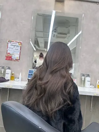 カラー 透明感ベージュ🤎 ナチュラルレイヤーのヘアスタイル