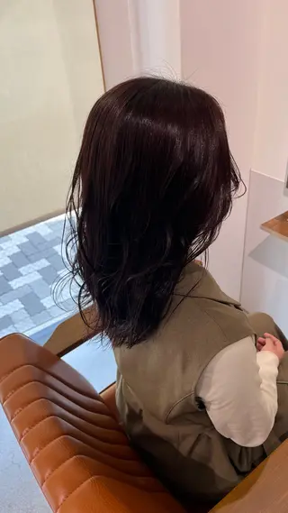 セミロング 鶴舞/透明感/リア ライズ/ いっとぅーのヘアスタイル