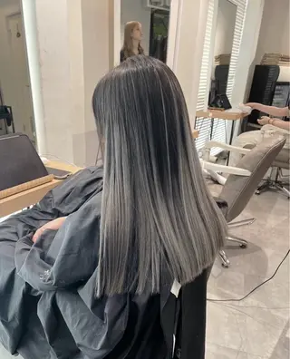 セミロング カラー 指名数No.1 /NAOYAのヘアスタイル