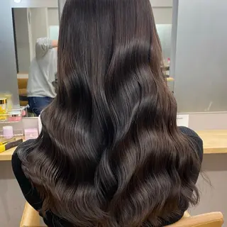 セミロング カラー プル艶職人/ にしものヘアスタイル