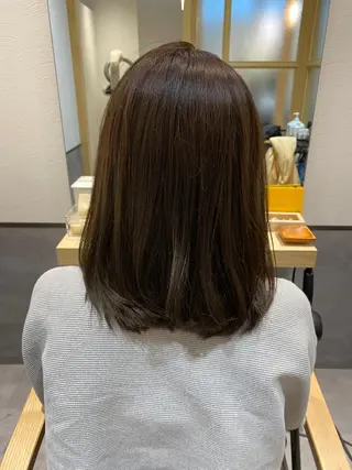セミロング やまぐち あやみのヘアスタイル