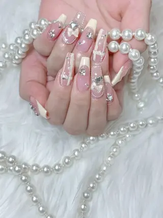 ネイル ENsalon AKIRAのネイルデザイン