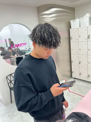 ミディアム パーマ メンズ メンズパーマ特化 TAIGAのヘアスタイル