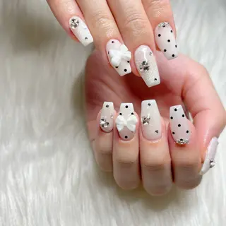 ネイル Miki 本町駅｜💅‎🤍のネイルデザイン