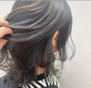 ミディアム カラー KAEDE🎀 縮毛矯正＆パーマ特化のヘアスタイル