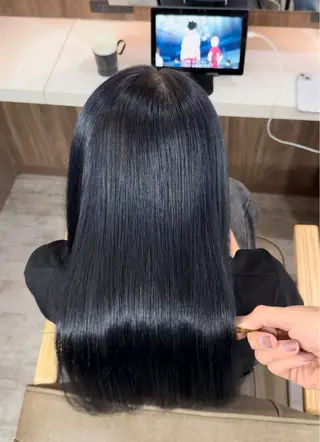 ロング 高級髪質改善/透明感 艶カラー　瀧本侑輝のヘアスタイル