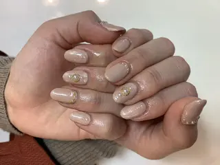 ネイル ネイルリボン 受付スタッフのネイルデザイン