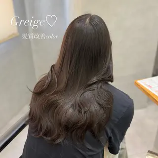 ロング Mirai/ 艶カラー/暖色カラーのヘアスタイル