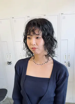 ミディアム パーマ クロスパーマ× 透明感カラー✂︎のヘアスタイル