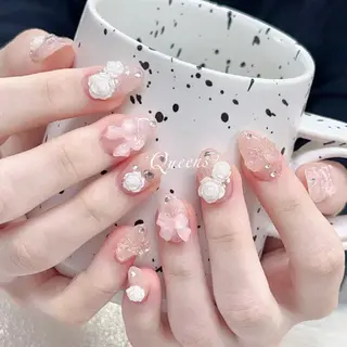 ネイル Queens 榊 まおのネイルデザイン