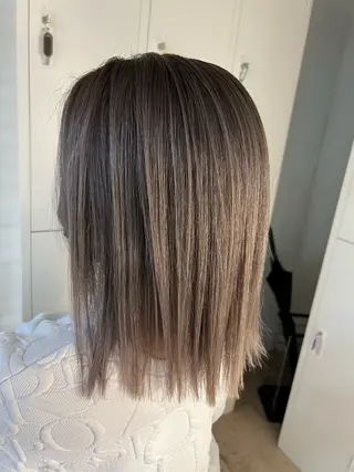 ミディアム 髪質改善/ブリーチ takashiのヘアスタイル