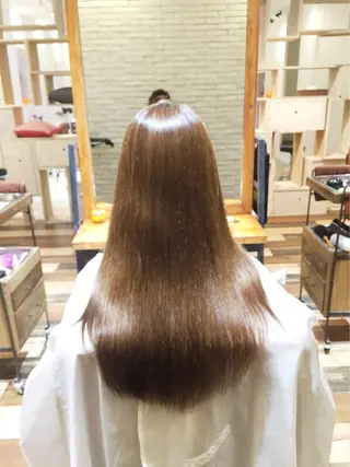 ロング カラー ハイトーン×髪質改善 KENTAのヘアスタイル