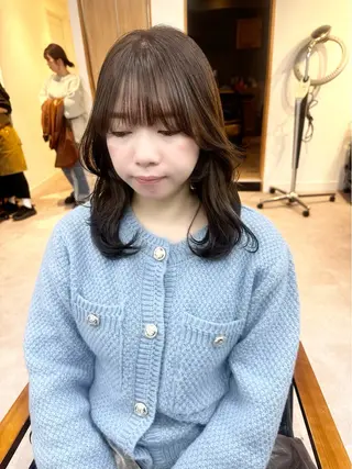 ミディアム カラー パーマ ヘアアレンジ メンズ キッズ レイヤーカット／顔周 りカット/縮毛矯正のヘアスタイル
