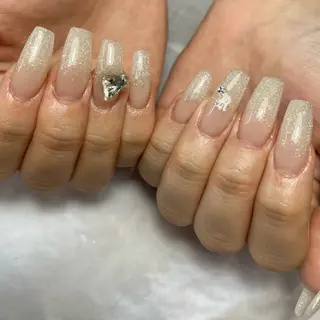 ネイル Reflection marikoのネイルデザイン