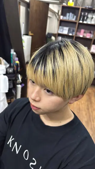ショート メンズ レイヤーカット/前髪 顔まわり/大田哲也のヘアスタイル