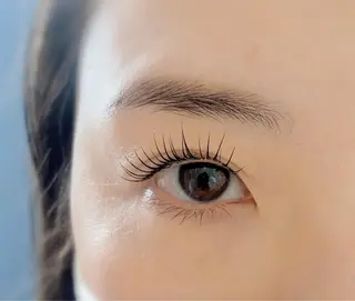 マツエク・マツパ まつ毛の悩み解消 Dacha吉岡の眉毛・アイブロウイメージ