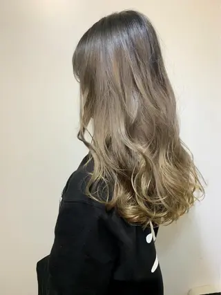 ロング カラー natsu fujinoのヘアスタイル