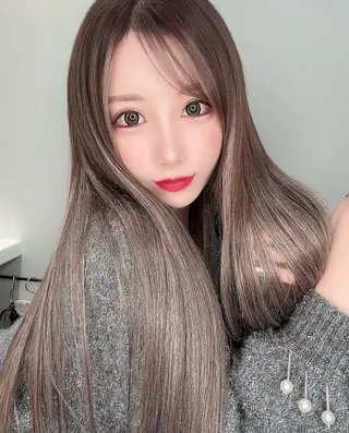 ロング 【elyts】 メイのヘアスタイル