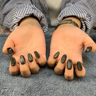 ネイル MHR nailのネイルデザイン