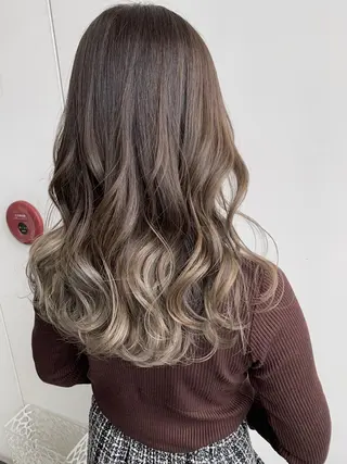 セミロング カラー 中塚 義人のヘアスタイル