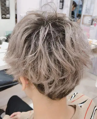カラー メンズ ショート カラーサロン ビスカリアのヘアスタイル